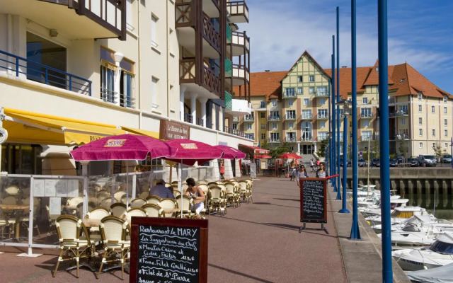 GoÃ©lette / Galion 1 et 2 - INH 23198