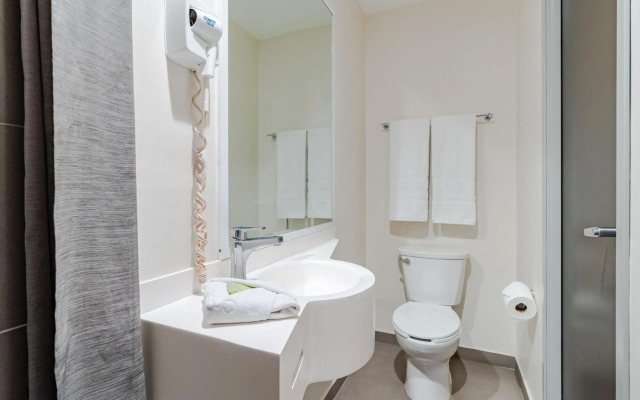 City Express Junior by Marriott Aguascalientes Centro