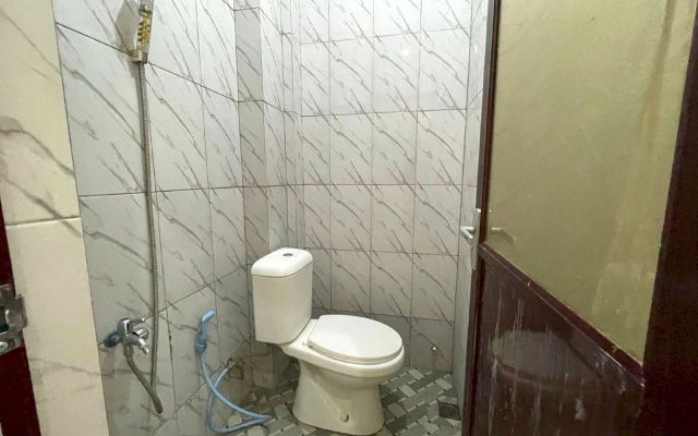 Hotel O Kos Citra Syariah Near Bukit Marezo