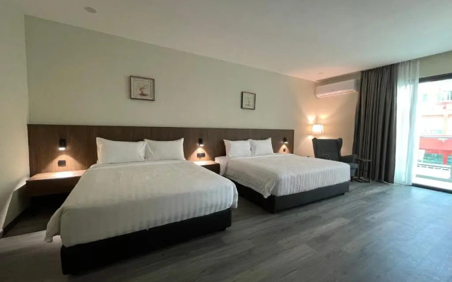 Hotel Bundusan – Guest Rooms – Kota Kinabalu