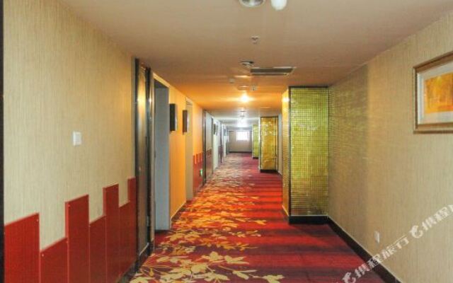 Tiyu Theme Hotel
