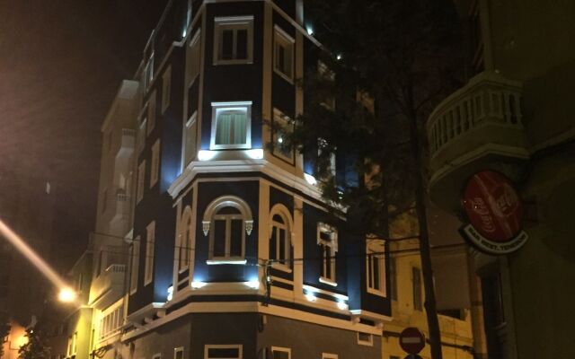 Gran Marina Suites