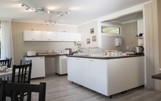 Jungfrau Hotel Annex Alpine Inn