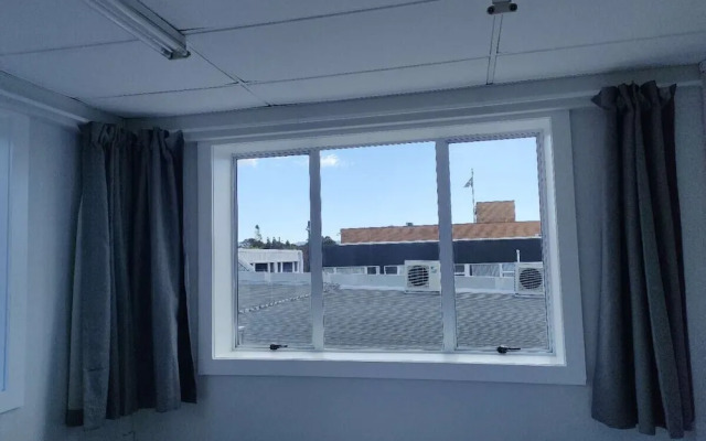 1 Double 1 Single 2 Sofa Beds Suite 2