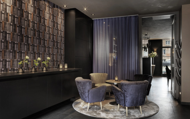 Hotel Harmony