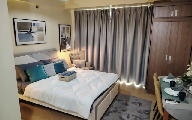 150 Newport Boulevard Apartments