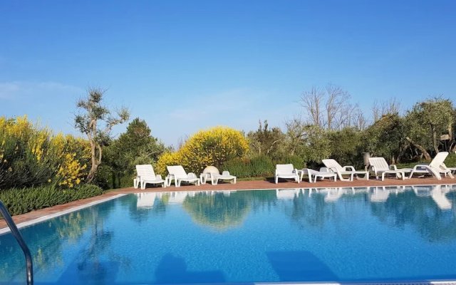 House With Private Garden in the Crete Senesi