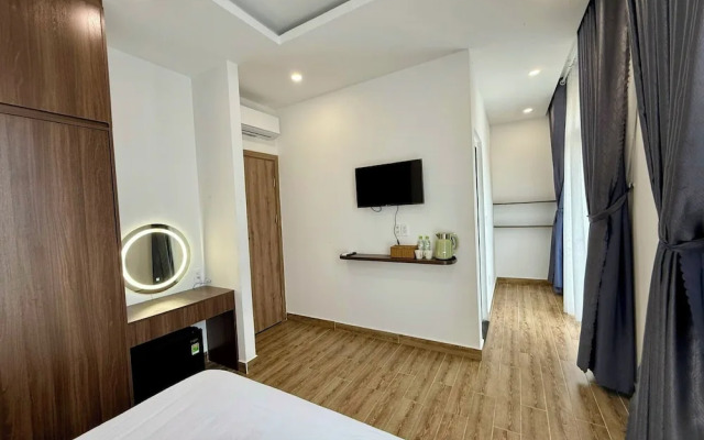 Mây House Grandworld on the beach