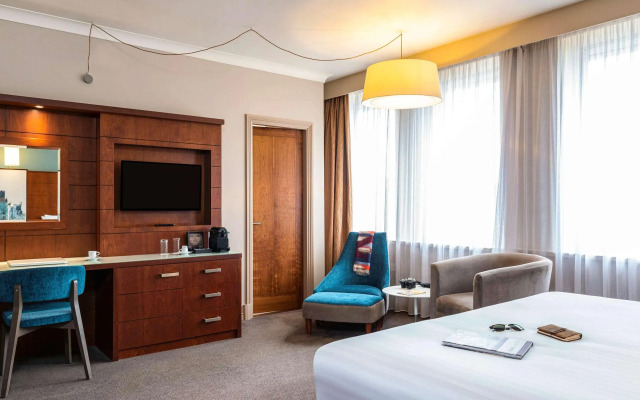 Mercure Bristol Holland House