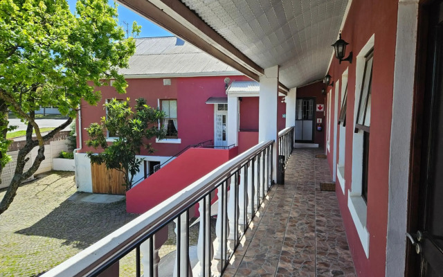 Kelkiewyn Guesthouse Caledon