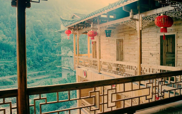 Zhangjiajie Longquan Inn