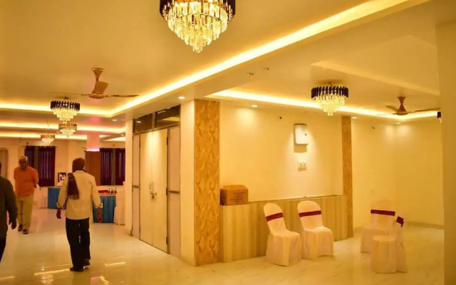 Sagar Luminoire Hotel
