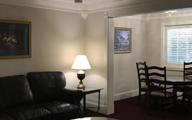 Plaza Suites Metairie
