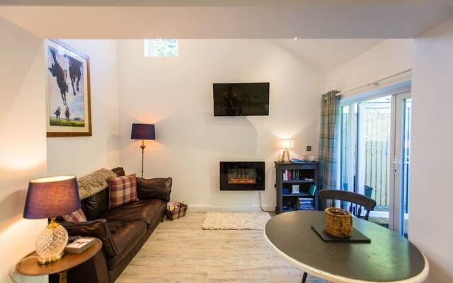 Oakley Country Retreat-1 Bed-garden-free Parking