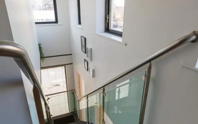 Accommodation @ 32