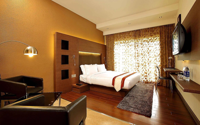 Flora Airport Hotel and Convention Centre Kochi