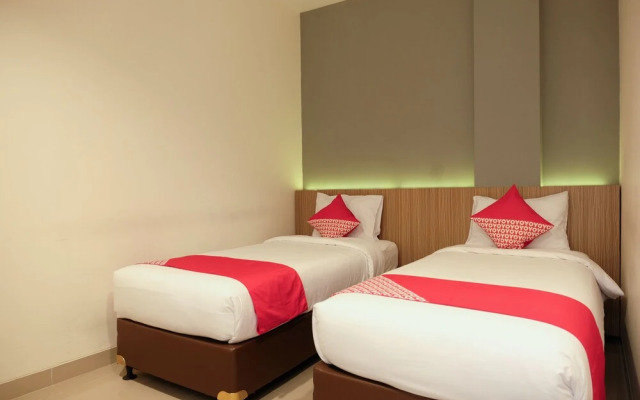 OYO 1047 The Holiday Guest House