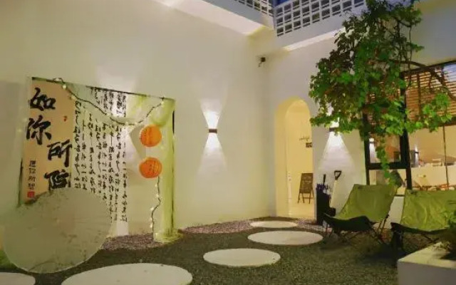 Like your luxurious hot spring homestay in the courtyard