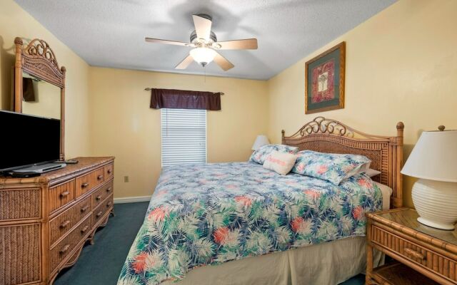 Pelican Beach 1911 1 Bedroom Condo