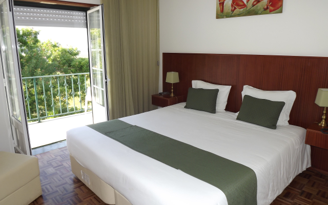 Hotel Louro
