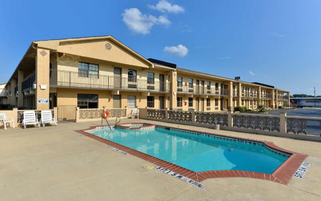 Americas Best Value Inn & Suites Arkadelphia