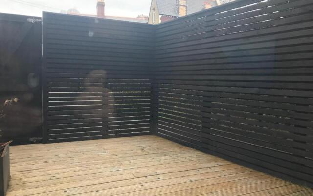 Oakfield Premier Apartments - Fast Wifi - 5 mins City Centre
