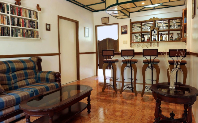Guindulman Bay Tourist Inn