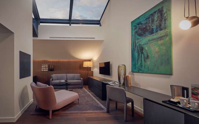 Hilton Lake Como Hotel