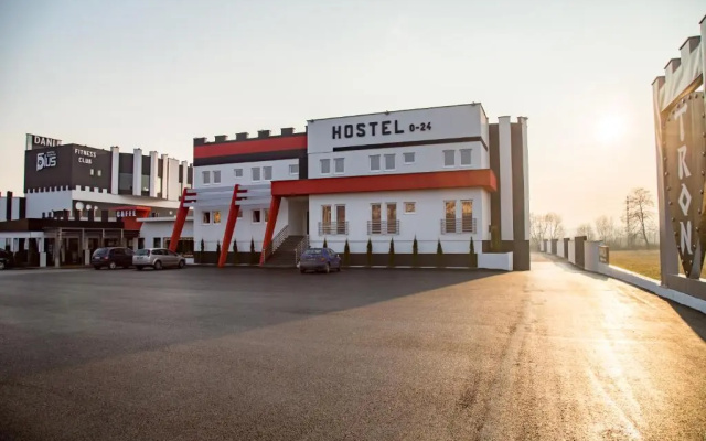 Hostel Tron