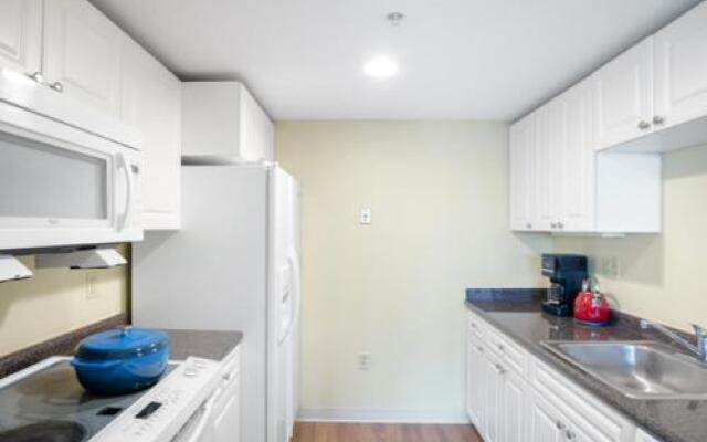 Central Chinatown 30 Day Stays