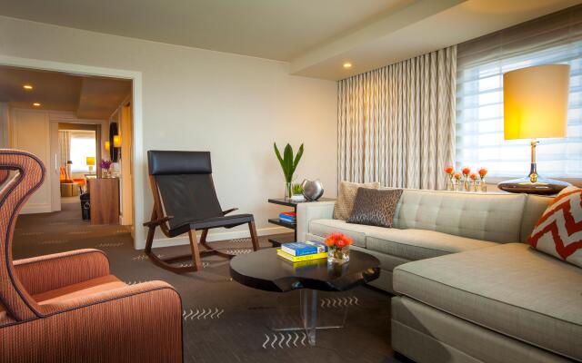 Kimpton Hotel Palomar Phoenix Cityscape by IHG