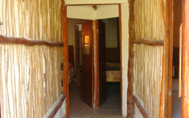 Golden Paradise Hostel