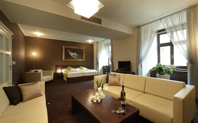 Boutique Hotel Chrysso