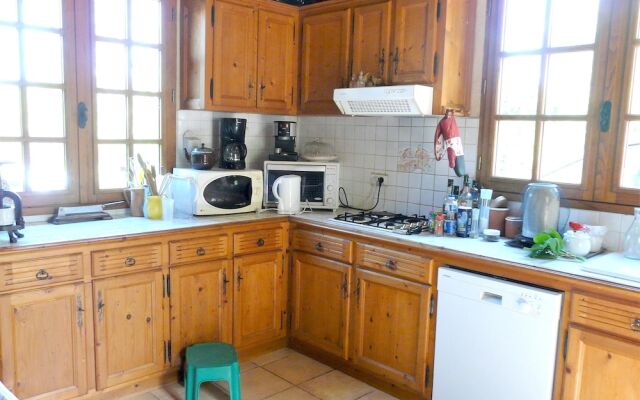 House With 2 Bedrooms in Trémolat, With Private Pool, Enclosed Garden