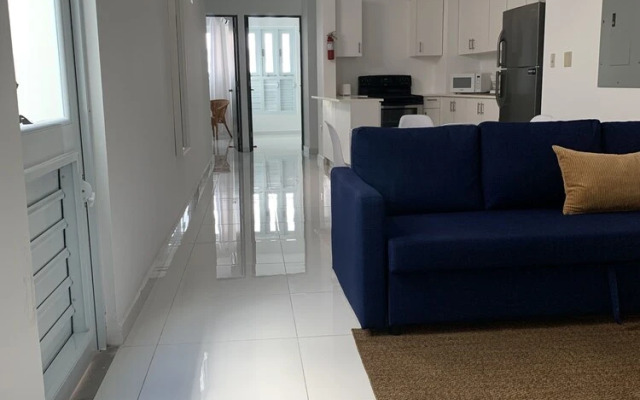Arecibo Hotel 2105