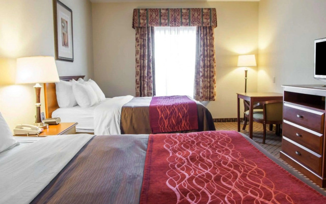 Comfort Inn & Suites Harrisonville