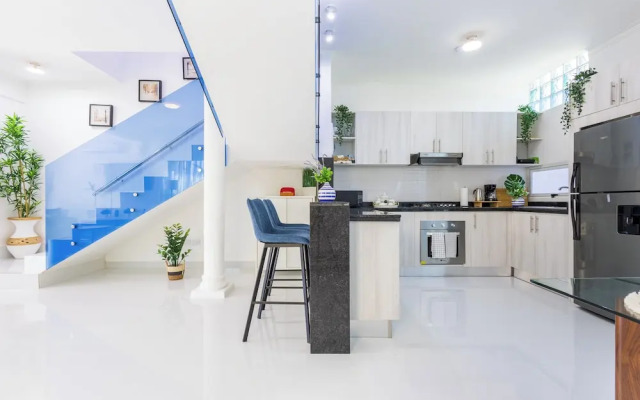 Drake Villa 5