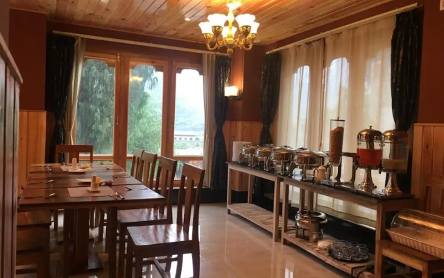 Hotel Khamsum