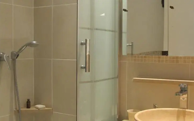 2 Pièces contemporain dans la Vieille Ville