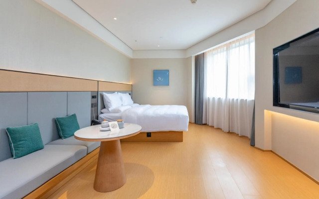 JI Hotel (Hunan Provincial People's Government Forestry University)