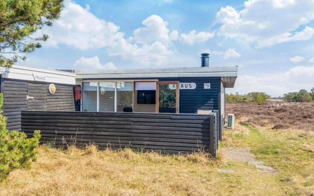 Child Friendly Holiday Home in Fanø near Sea
