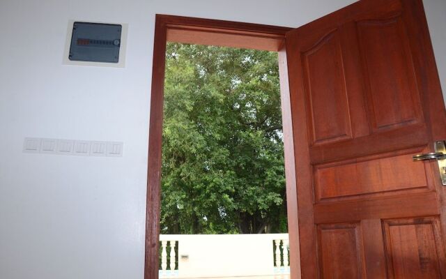 Cornerstay at Dhangethi