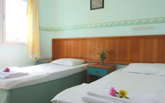 Blue Pearl Hotel