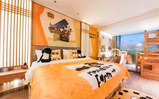 Bright QiandaoLake Resort