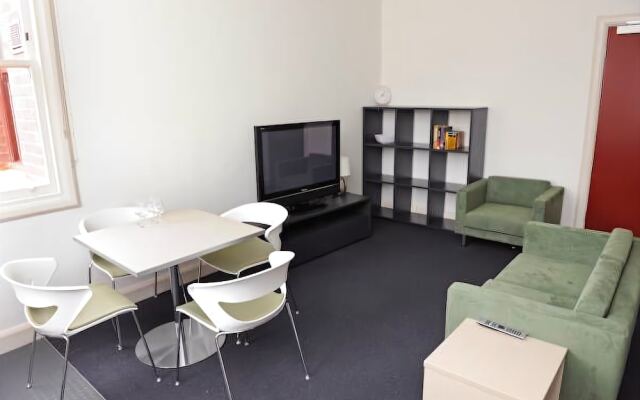 Yarra House Campus Summer Stays