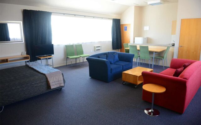 Victoria Court Motor Lodge