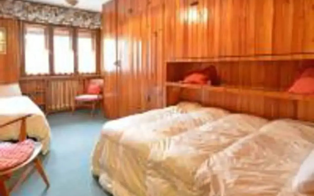 Cosy Apartment at Cervinia - Breuil, Italy