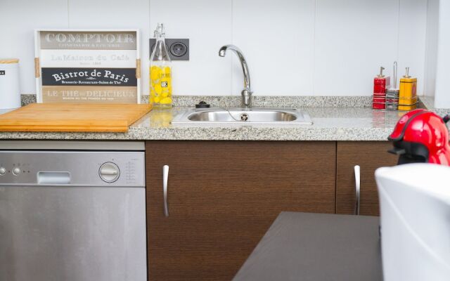 Home is Here Dos Aceras