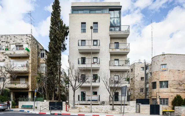 Luxury Keren Hayesod