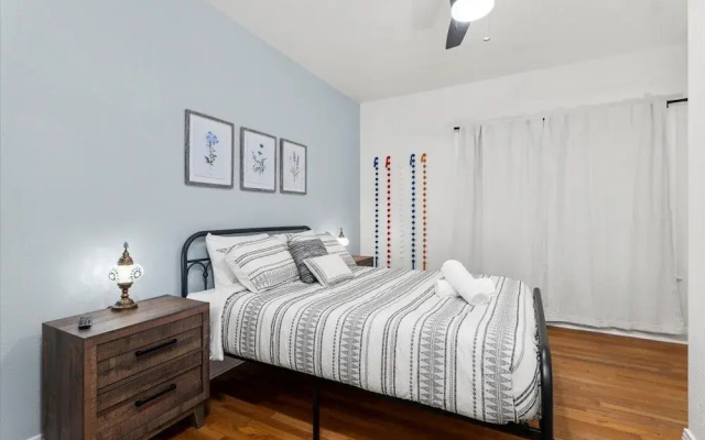 La Nina Charming 3BR Bungalow Pool